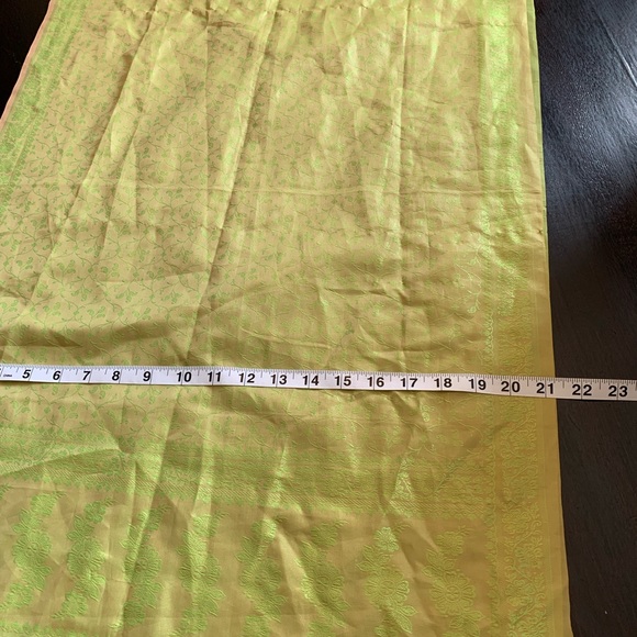 Scarf - Picture 3 of 6